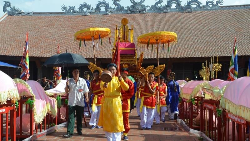 Lễ hội đình Trà Cổ